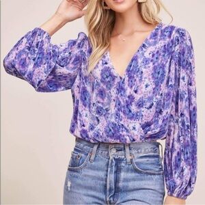 ASTR printed‎ pleat wrap top size XL